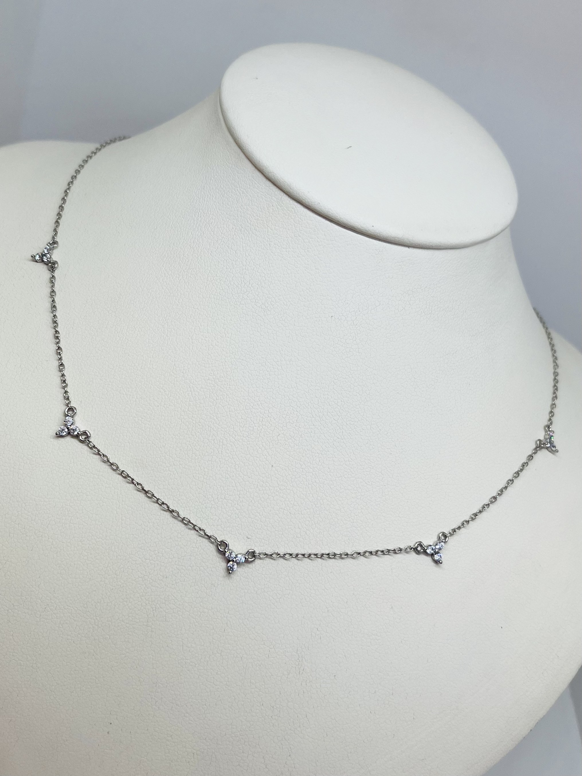 Choker de cadena planchada mini