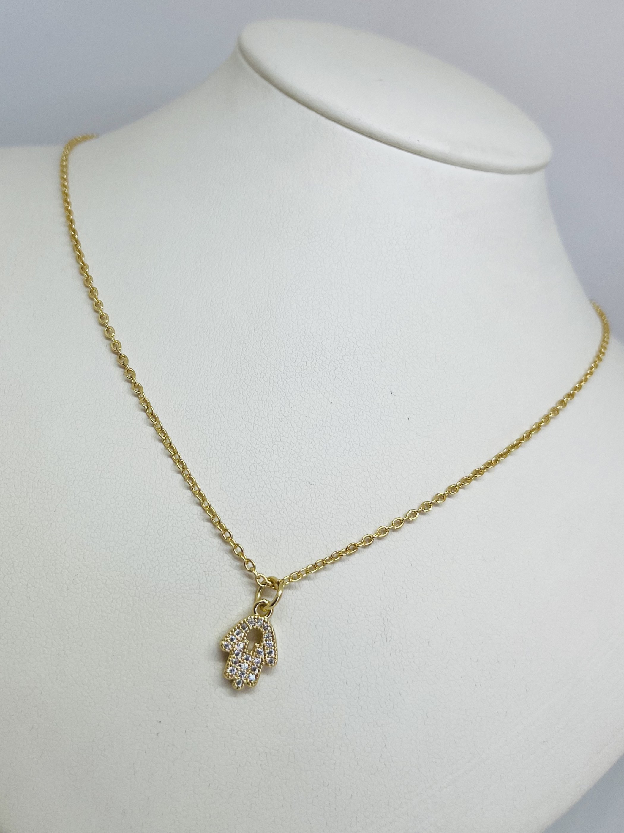 collar mano del sahara zirconia