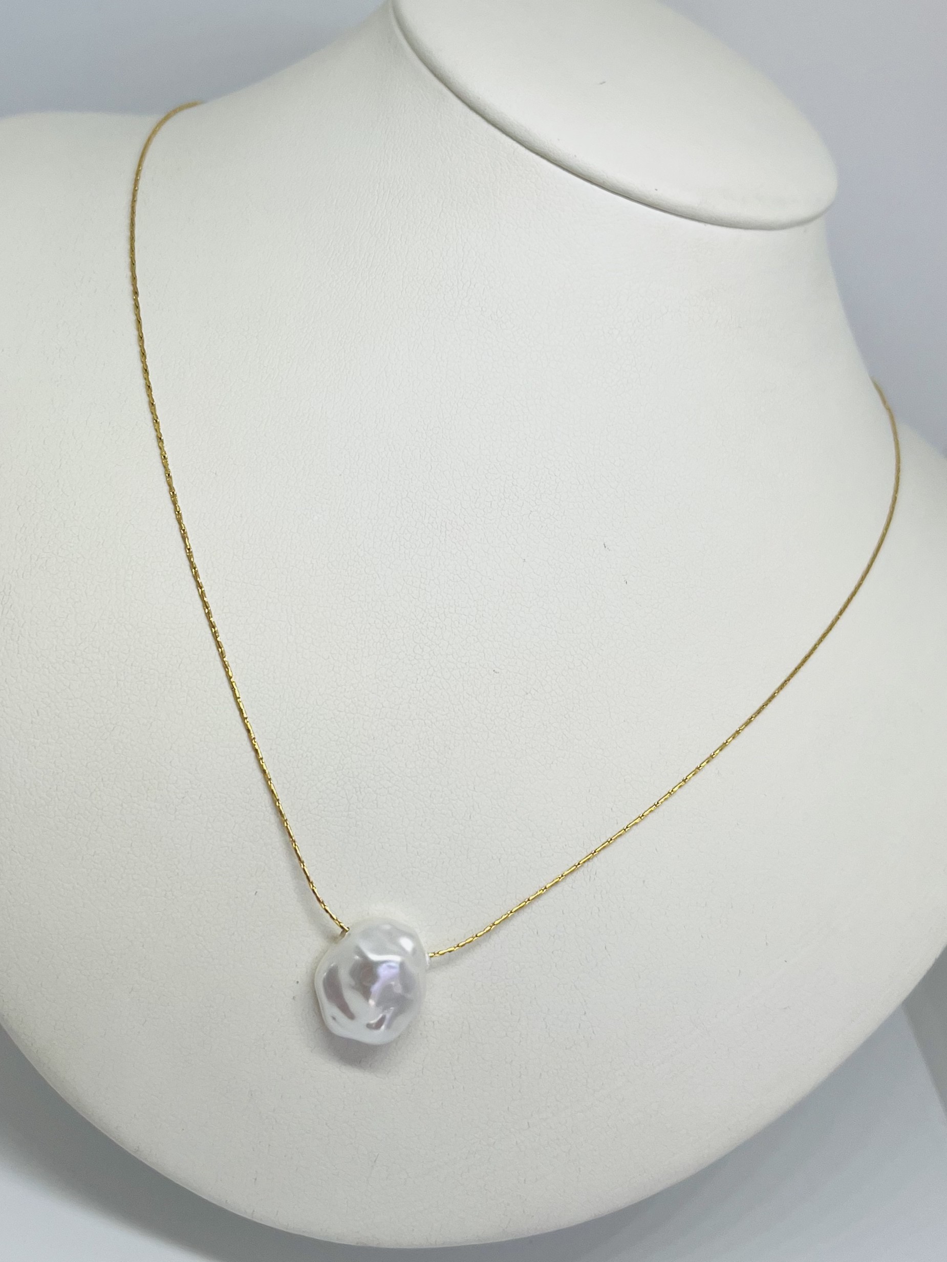 collar con perla de agua dulce